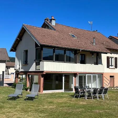 Σπίτι διακοπών Brimbelle Avec Piscine, Jacuzzi Et Balneo Privatifs Vagney