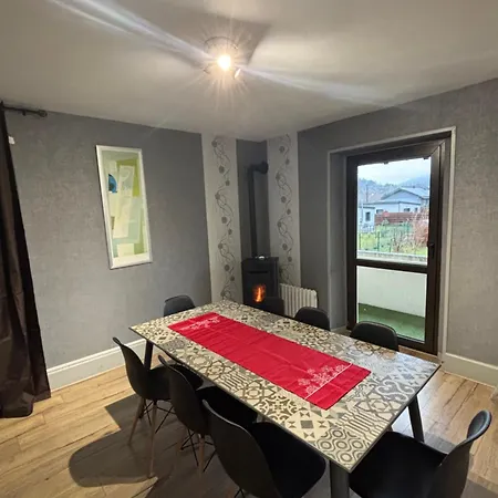 205 M2 Avec Piscine Et Jacuzzi בית נופש Vagney