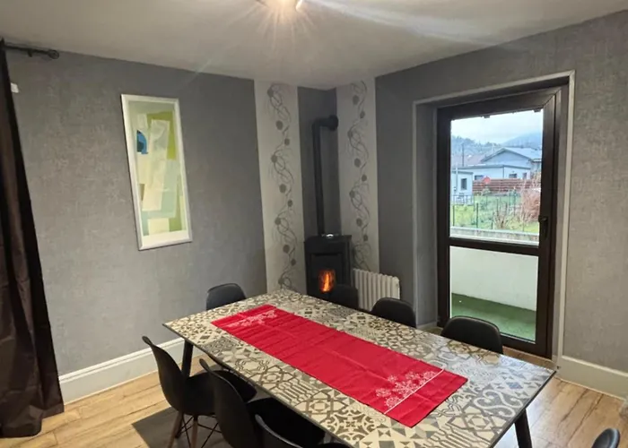 205 M2 Avec Piscine Et Jacuzzi 펜션 Vagney